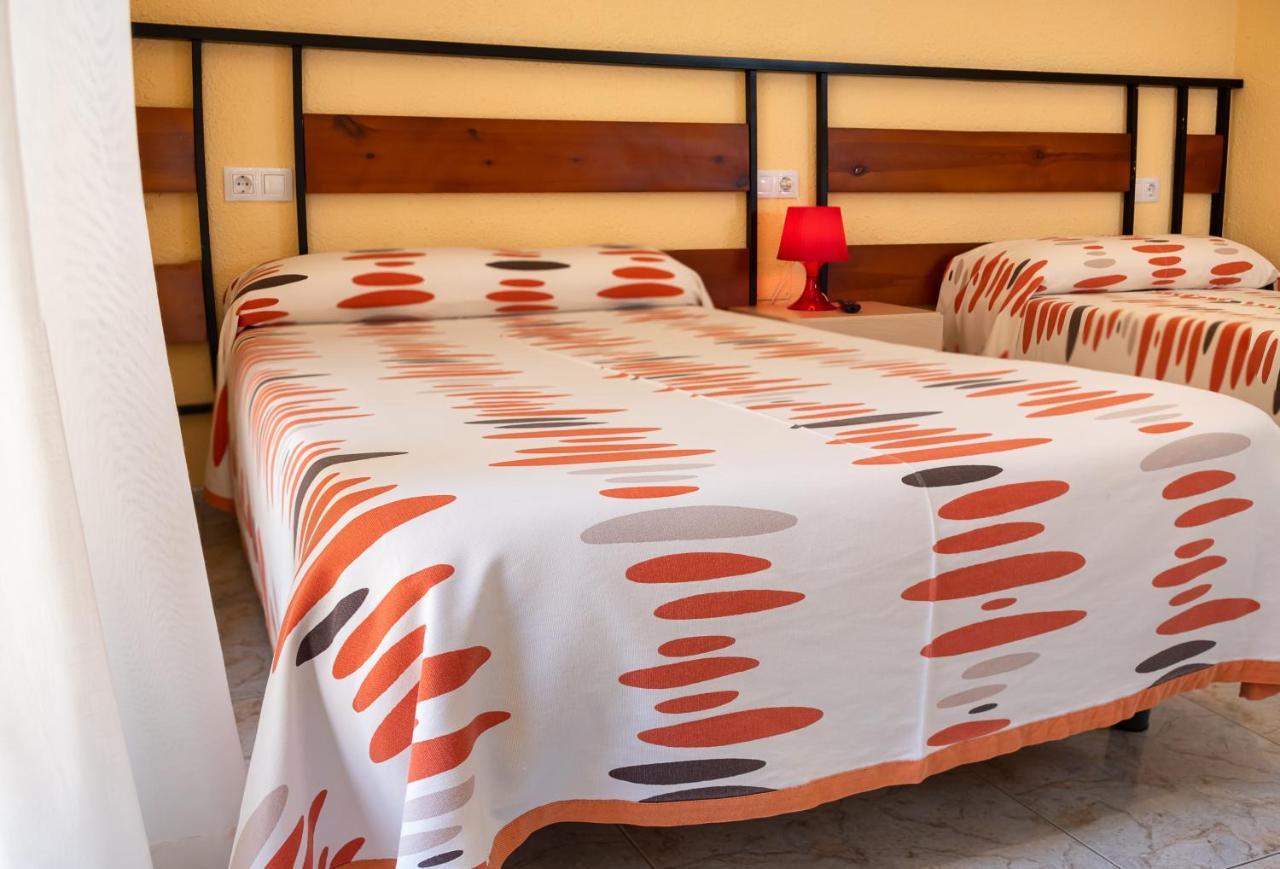 Hostal El Trillero Alcañiz Extérieur photo